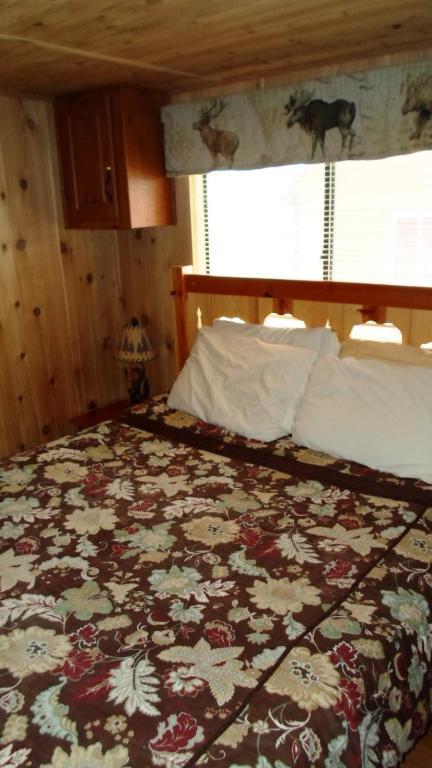 Cedar Pines Resort South Lake Tahoe Bilik gambar